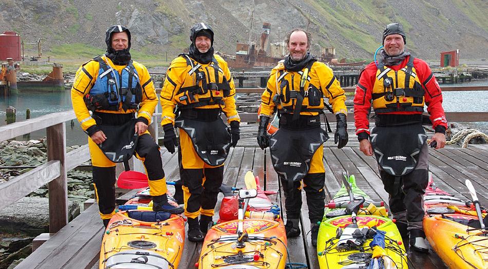 Die vier Australier begannen ihre Fahrt in Grytviken, dem einzigen permanent bewohnten Ort auf Südgeorgien. Foto: South Georgia Circumnavigators