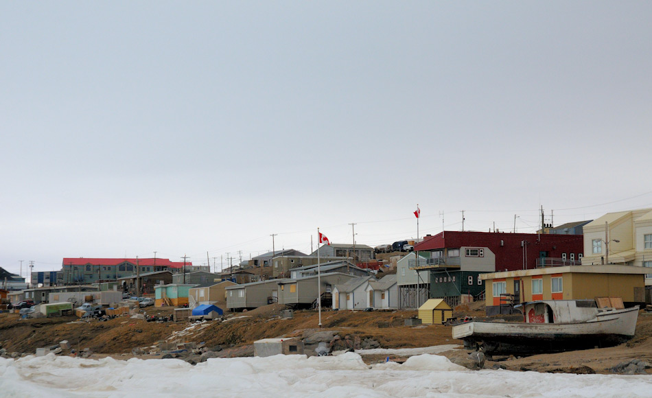 Viele der KÃ¼stenbewohner in Nunavut und Neufundland sind Fischer und JÃ¤ger. Um ihnen gewÃ¤hrleisten zu kÃ¶nnen, ihr Handwerk weiter ausÃ¼ben zu kÃ¶nnen, wurden die Gebiete zu  Reservaten und nicht Schutzgebieten erklÃ¤rt. Bild Michael Wenger